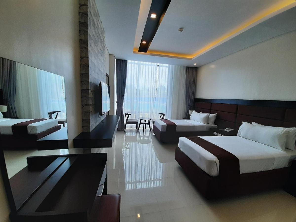 Winrich Hotel Lapu-Lapu City Bagian luar foto